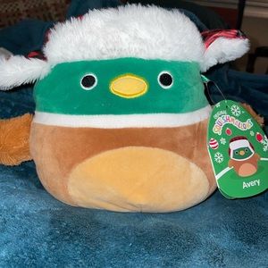 Squishmallow Avery the duck